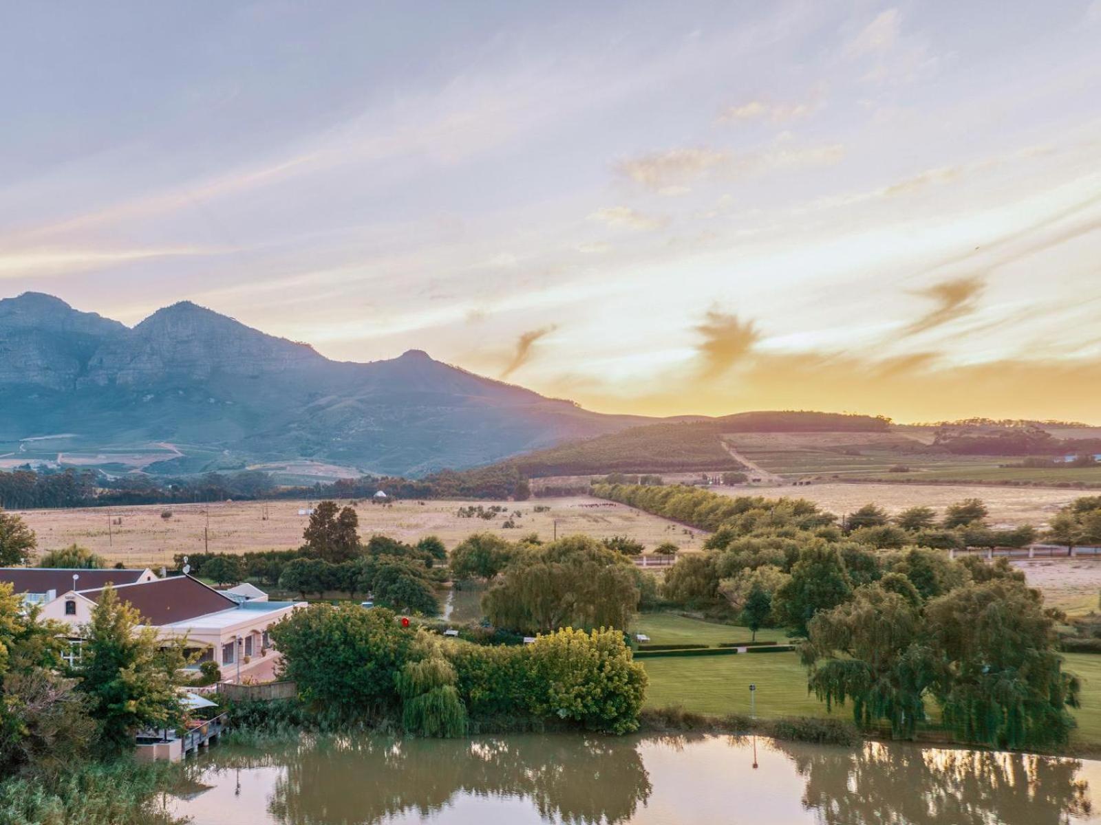 Апартаменты Dawn Mountains Farm Simondium Экстерьер фото